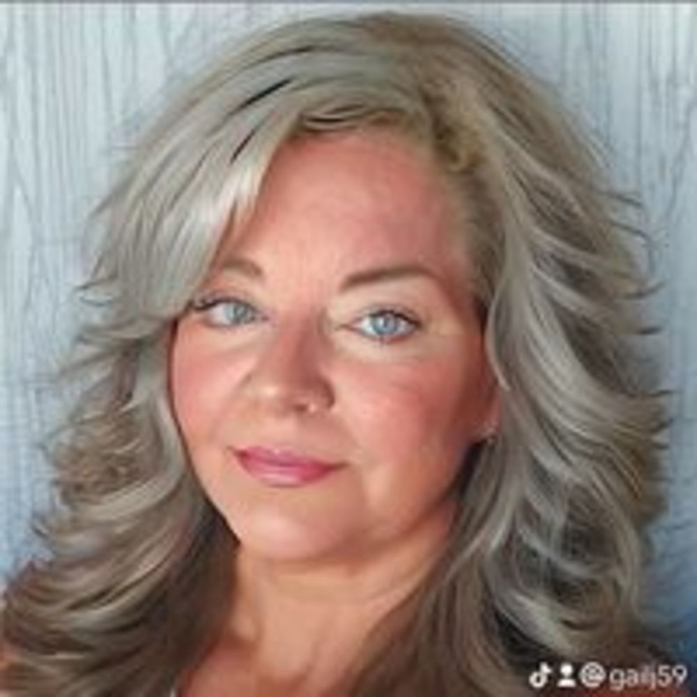 Meet your Posher, Gail